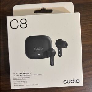 Sudio C8 True Wireless Earbuds - Black